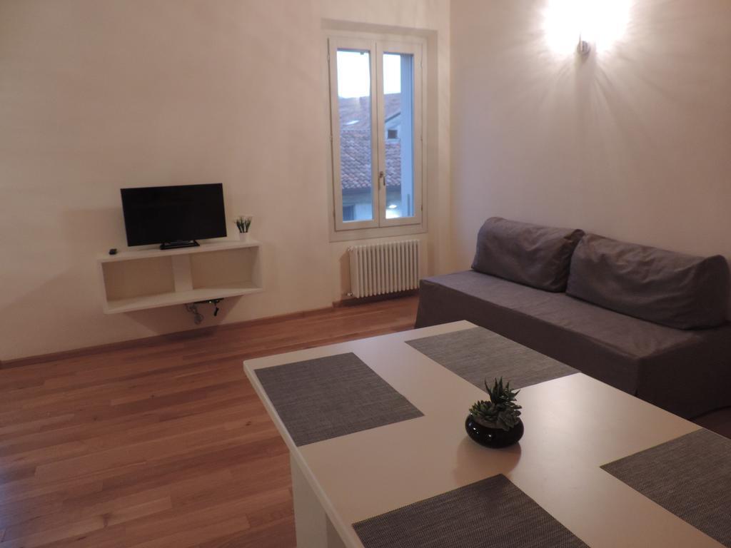 Residence Al Sociale Мантова Екстериор снимка