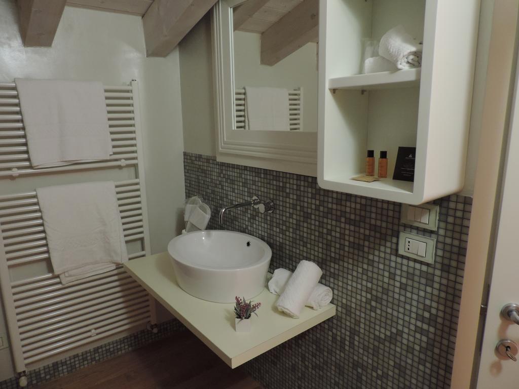 Residence Al Sociale Мантова Екстериор снимка