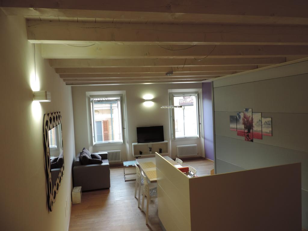 Residence Al Sociale Мантова Стая снимка